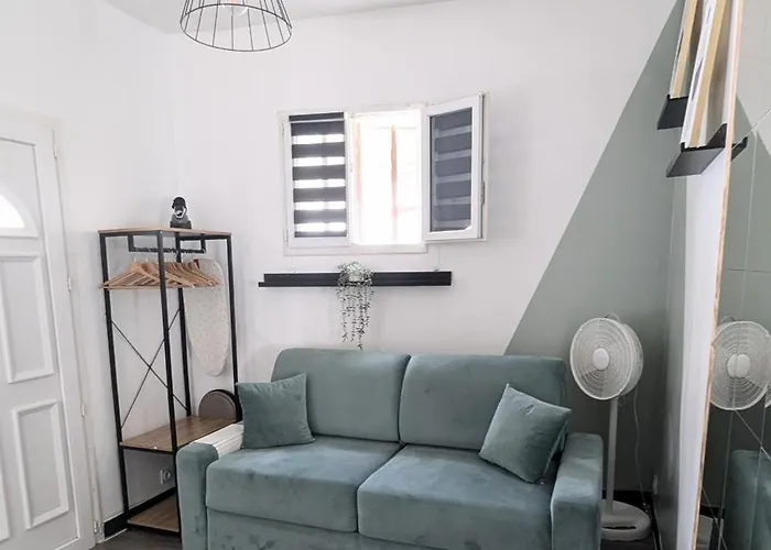 *ca Me Convient* Chaleureux *